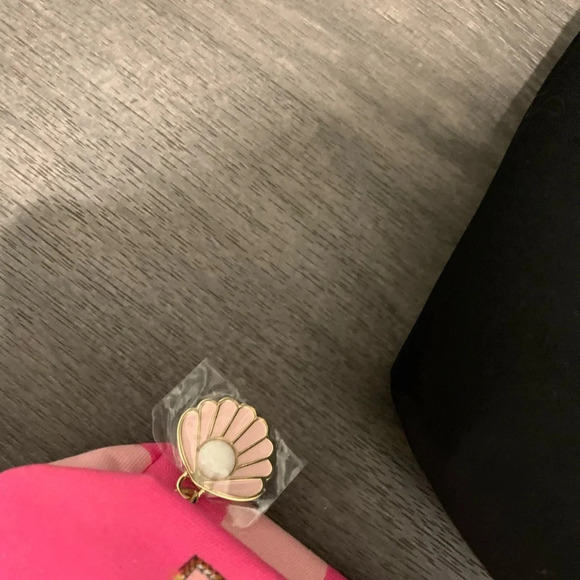 Lot of 3 Makeup bags from MAC cosmetics, Estée Lauder and IT cosmetics - Picture 4 of 6